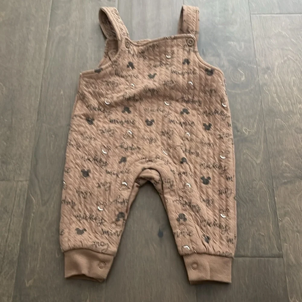 NWT Disney Baby 0-3M Matching set